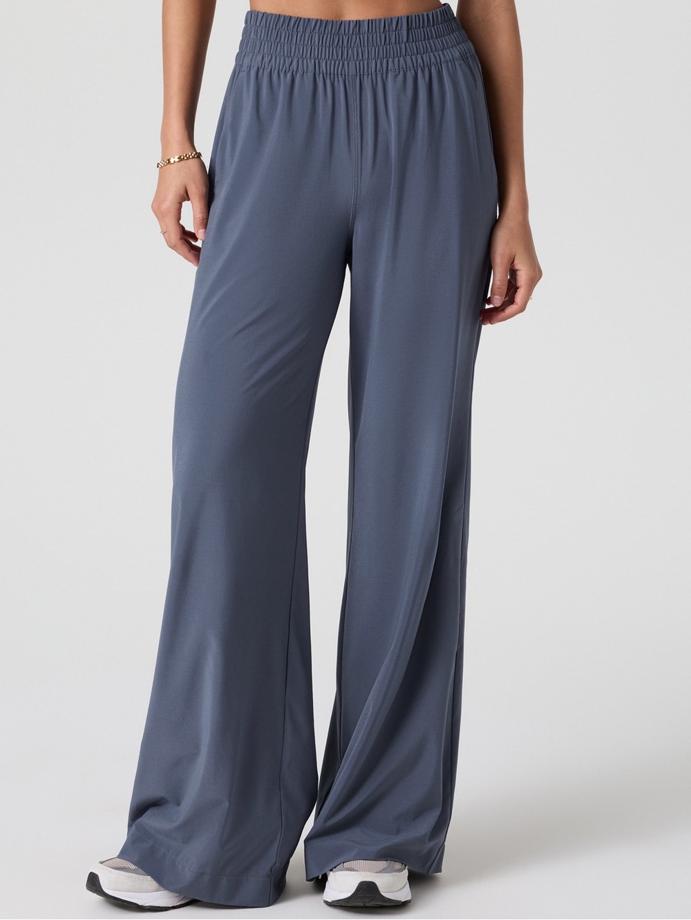 NWT Vuori Villa Wideleg Pant Azure XS High Rise Travel Lounge - Picture 2 of 10